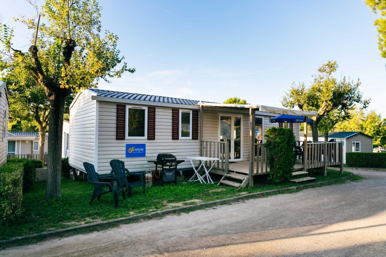 Castell Montgri - Mobile Homes By Lifestyle Holidays *